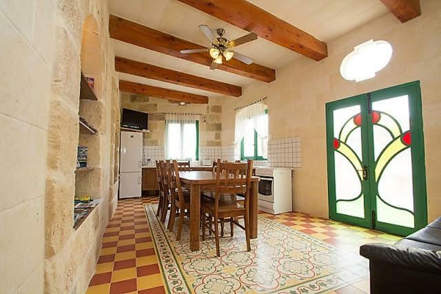 Ta Ildis Farmhouse Nadur Exterior foto